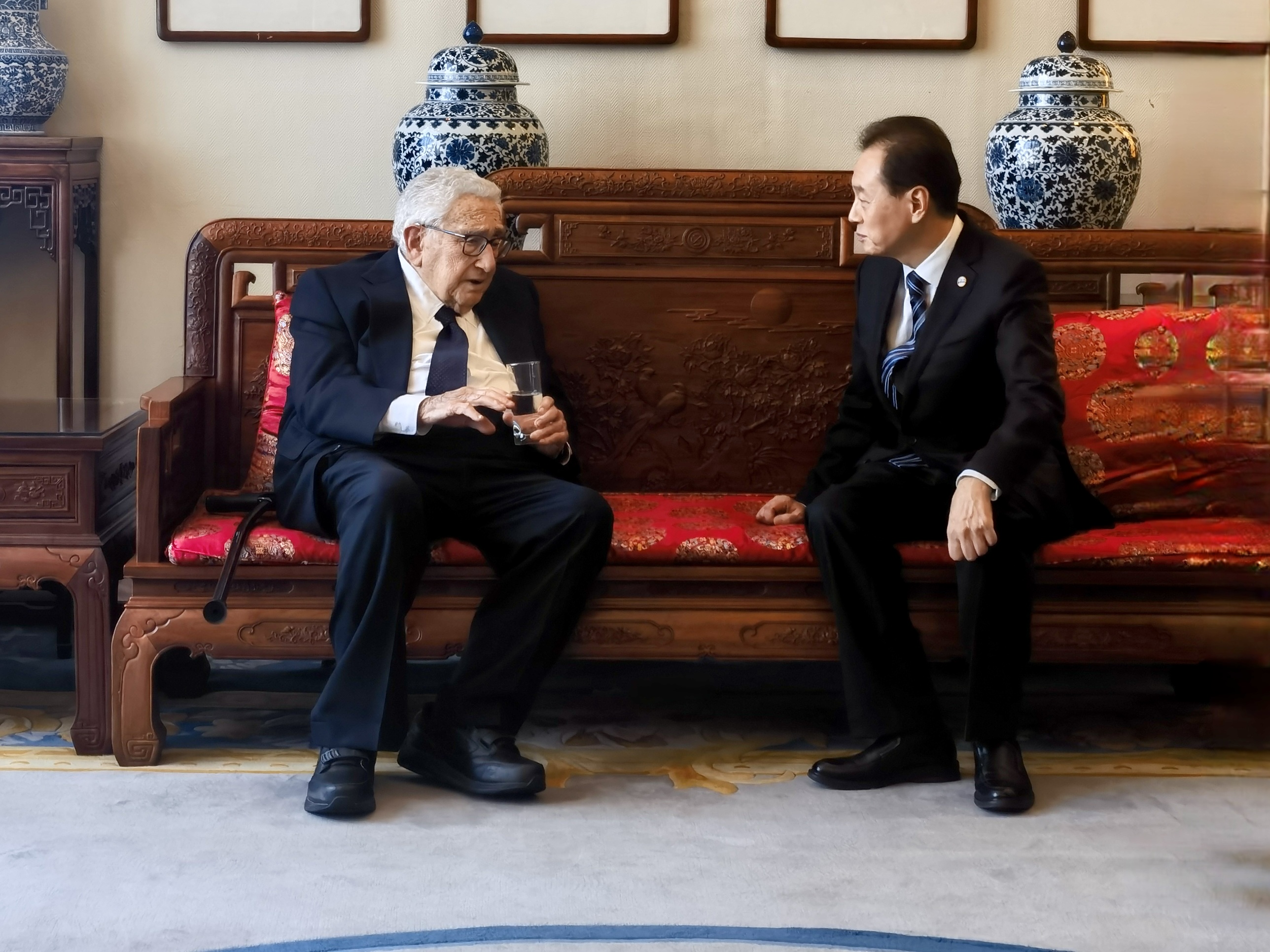 王超会长迎送基辛格